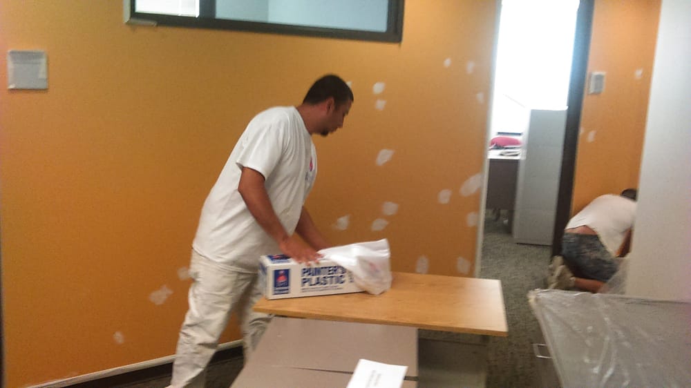 Gentiva office interior in Austin before painting