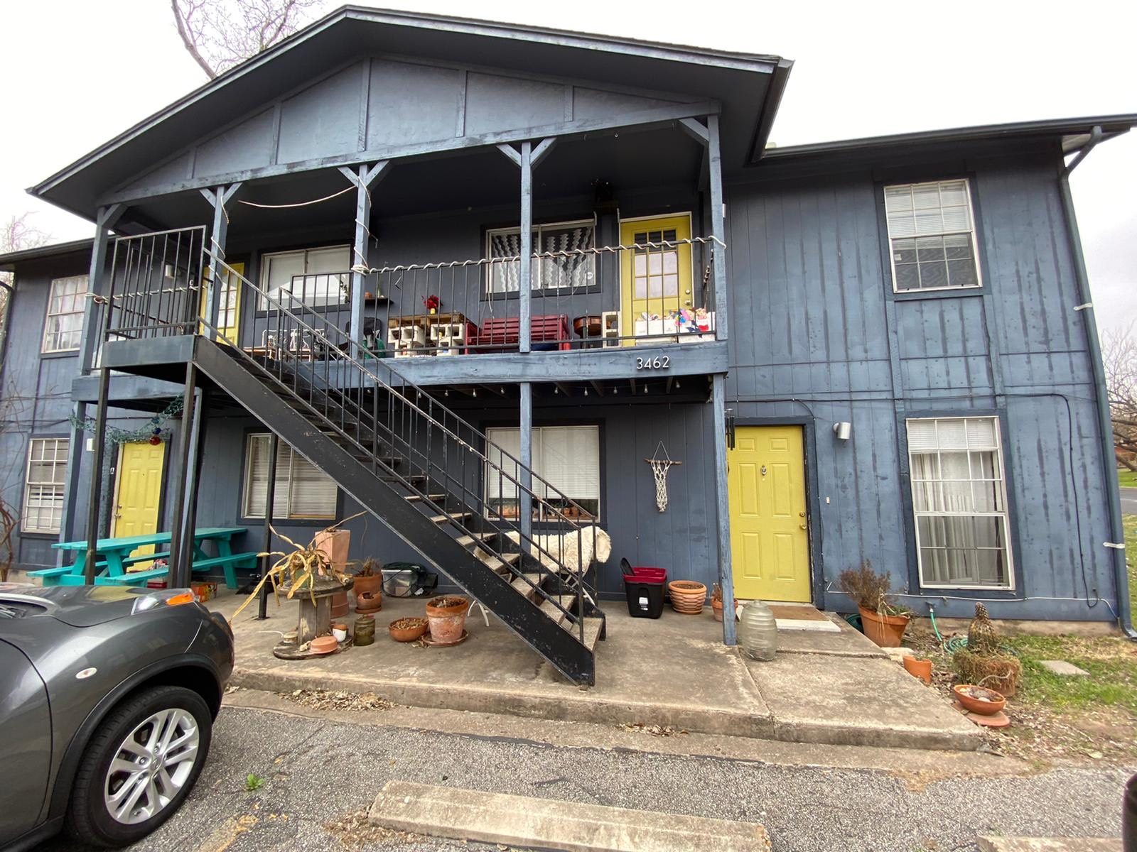 Austin duplex exterior before painting